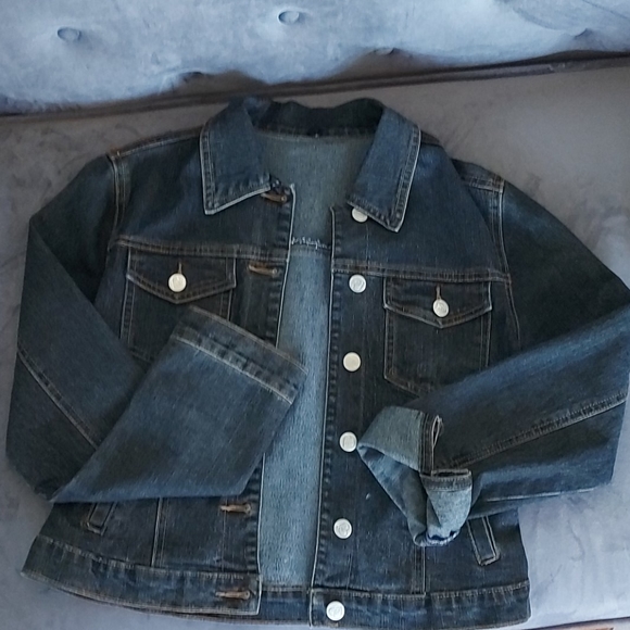 Women's Jean Jacket🛍 - Picture 2 of 4